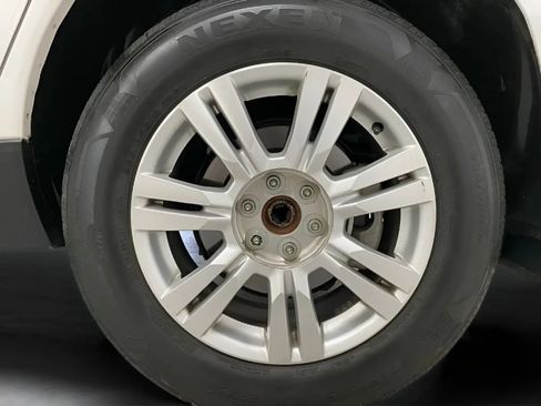 Used 2016 Cadillac SRX Luxury w/ Driver Awareness Package FWD image 26