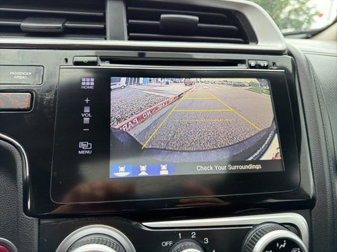 Used 2016 Honda Fit EX image 12
