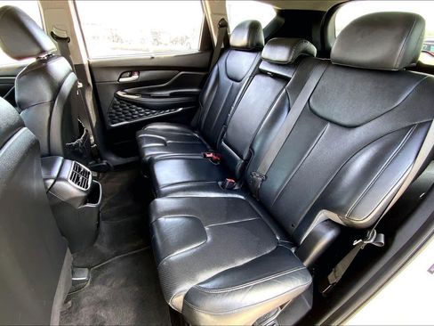 Used 2019 Hyundai Santa Fe Limited image 20