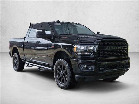 Used 2024 RAM 2500 Big Horn w/ Night Edition AWD/4WD image 3