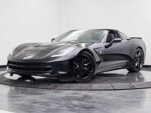 Used 2014 Chevrolet Corvette Stingray Coupe RWD image 1