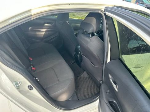 Used 2020 Toyota Corolla SE FWD image 8