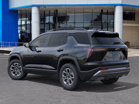 New 2026 Chevrolet Equinox ACTIV w/ Convenience Package III FWD image 3
