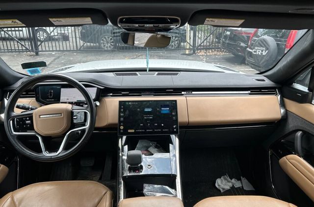 Certified 2024 Land Rover Range Rover Sport SE AWD/4WD image 5