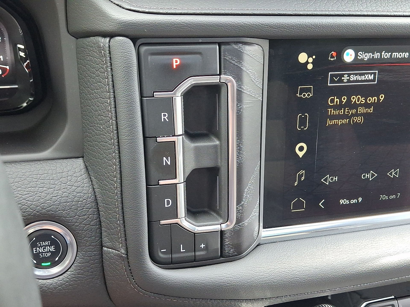 Used 2024 GMC Yukon XL Denali w/ Max Trailering Package AWD/4WD image 12