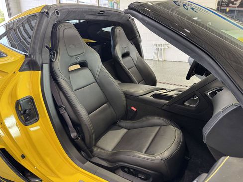 Used 2016 Chevrolet Corvette Z06 w/ 3LZ Preferred Equipment Group RWD image 25