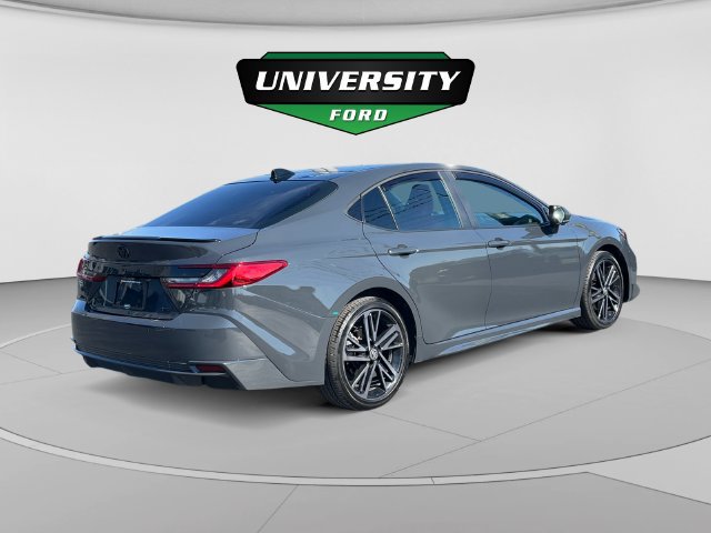 Used 2025 Toyota Camry XSE w/ Premium Plus Package AWD/4WD image 3