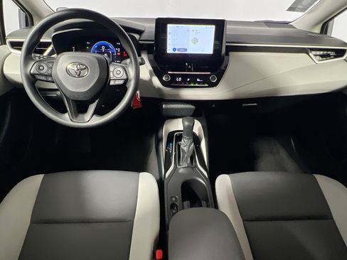 Used 2026 Toyota Corolla LE FWD image 28