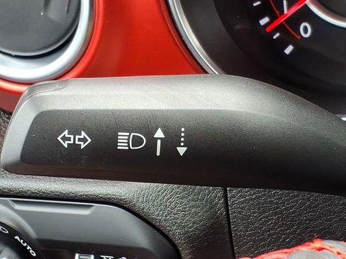 Used 2021 Jeep Wrangler Unlimited Rubicon w/ LED Lighting Group AWD/4WD image 23