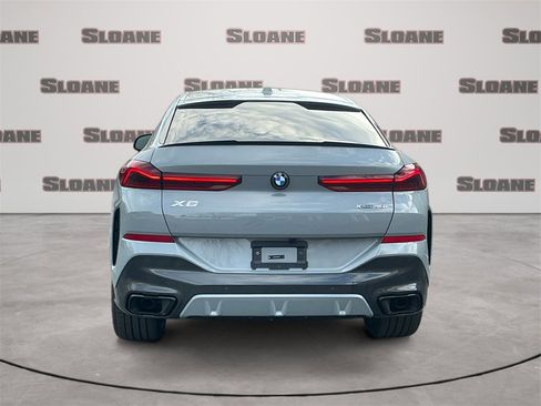New 2026 BMW X6 xDrive40i image 4