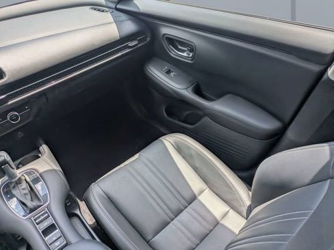 Used 2024 Honda HR-V EX-L image 36