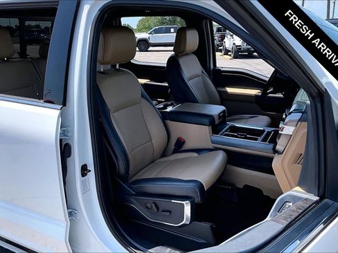 Used 2024 Ford F250 Lariat w/ Chrome Package AWD/4WD image 29