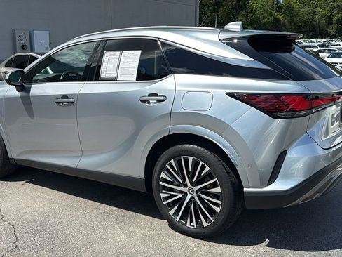 Used 2023 Lexus RX 350 Premium Plus w/ Cold Area Package FWD image 6