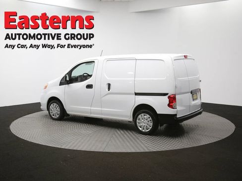 Used 2021 Nissan NV200 S image 62