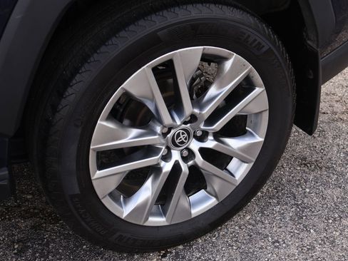 Used 2023 Toyota RAV4 XLE Premium AWD/4WD image 54