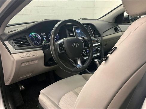 Used 2018 Hyundai Sonata SE image 13