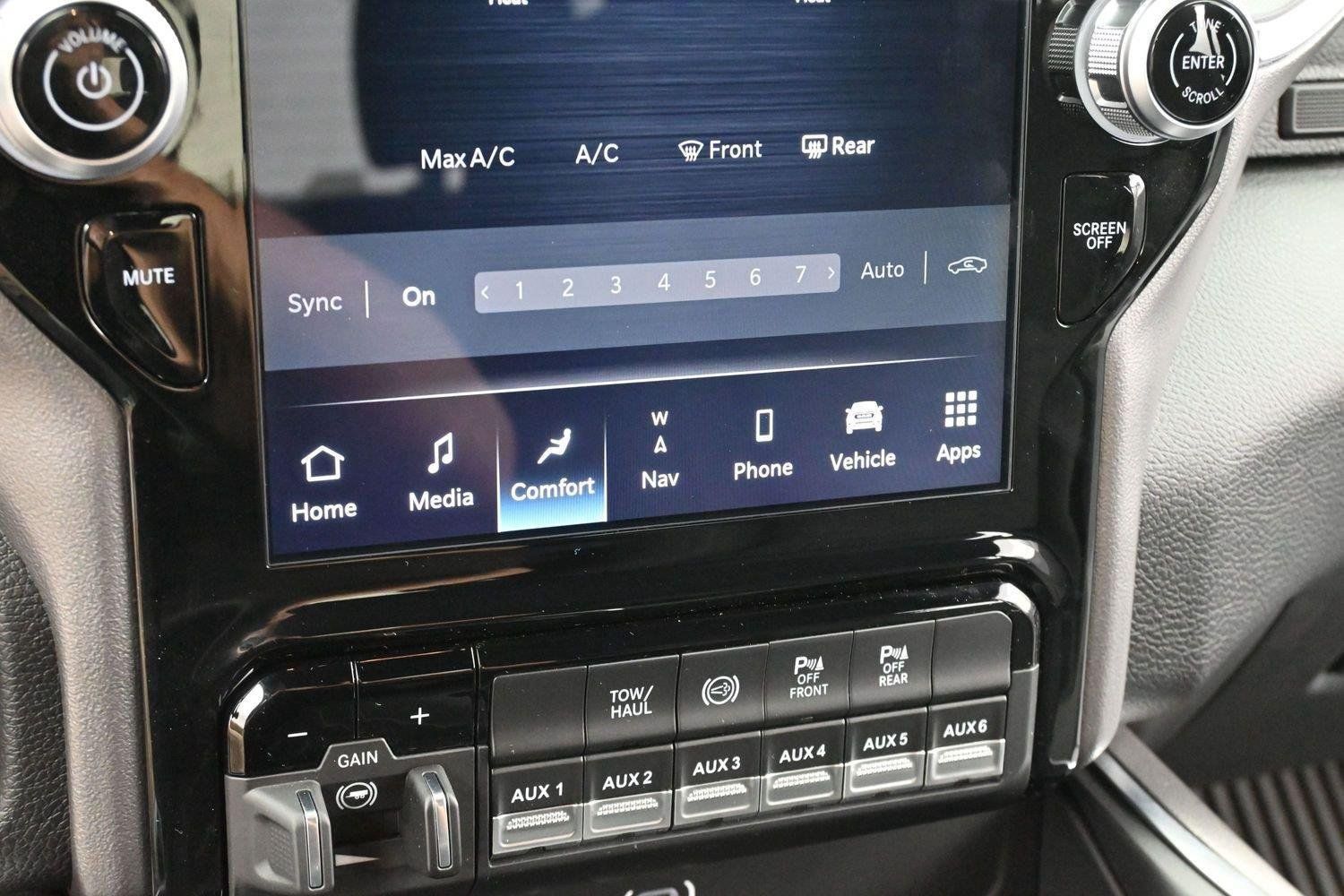 Used 2026 RAM 3500 Big Horn AWD/4WD image 21