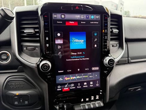 Used 2025 RAM 2500 Big Horn image 18