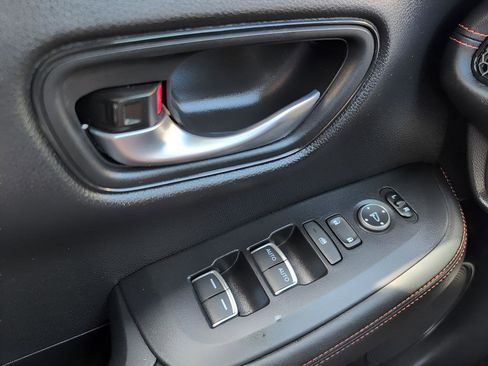 Certified 2023 Honda HR-V Sport image 15