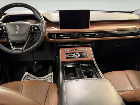 Used 2023 Lincoln Aviator Reserve w/ Equipment Group 201A AWD/4WD image 25