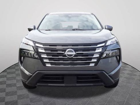 Used 2025 Nissan Rogue SV AWD/4WD image 5