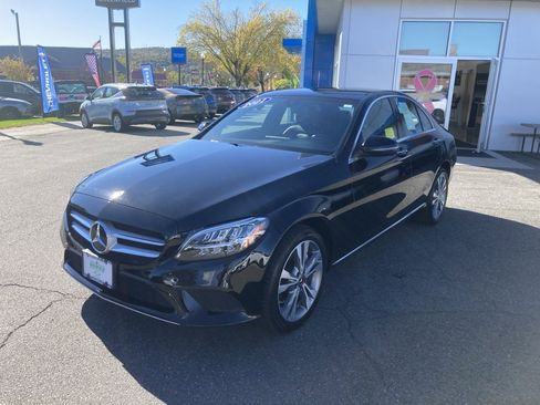Used 2021 Mercedes-Benz C 300 4MATIC Sedan image 3