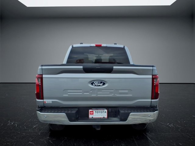 Used 2025 Ford F150 XLT w/ Equipment Group 301A Standard AWD/4WD image 4