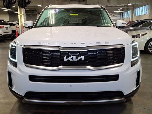 Used 2022 Kia Telluride S image 5