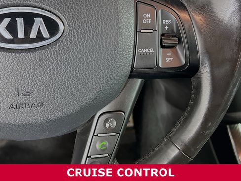 Used 2011 Kia Optima SX w/ Premium Touring Pkg image 15