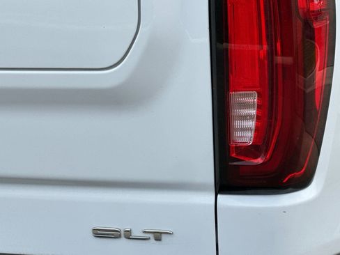 Used 2021 GMC Sierra 1500 SLT w/ SLT Premium Package image 27