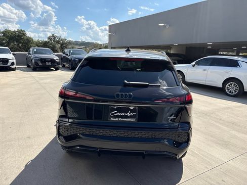 Used 2026 Audi Q3 quattro 2.0T AWD/4WD image 7