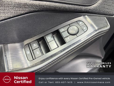 Certified 2023 Nissan Rogue SV FWD image 17