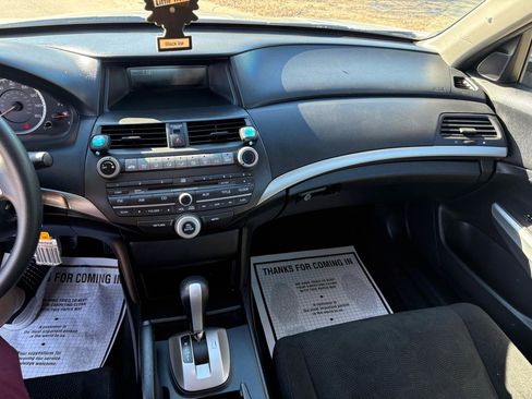 Used 2010 Honda Accord EX image 36