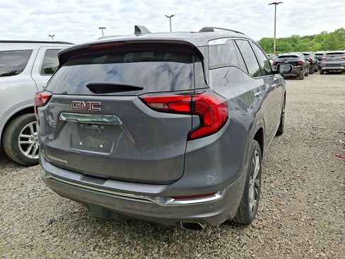 Used 2020 GMC Terrain Denali w/ LPO, Floor Liner Package FWD image 6