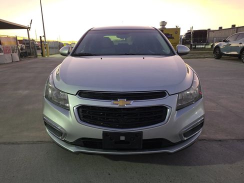 Used 2015 Chevrolet Cruze LT image 5