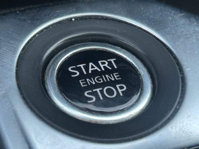Used 2024 Nissan Sentra SV FWD image 17