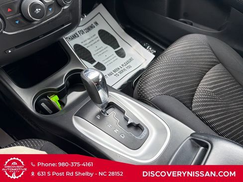 Used 2016 Dodge Journey SXT w/ Comfort/Convenience Group FWD image 24