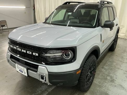 New 2026 Ford Bronco Sport Badlands w/ Sasquatch Badlands Package AWD/4WD image 9