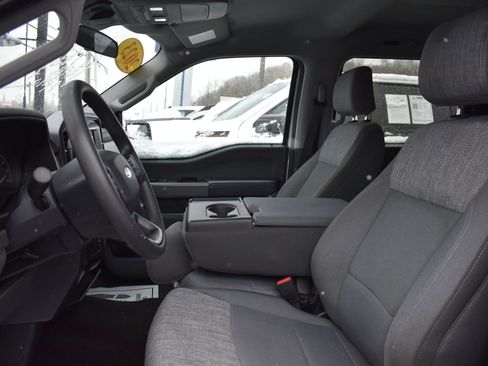 Used 2023 Ford F150 XLT AWD/4WD image 12