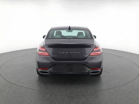 Used 2025 Genesis G70 2.5T image 7