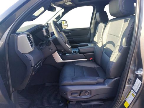 New 2026 Toyota Tundra Platinum AWD/4WD image 11