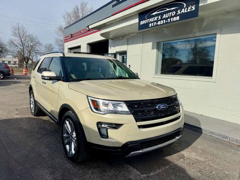 Used 2018 Ford Explorer Limited image 8