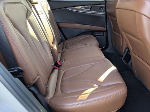 Used 2022 Lincoln Nautilus Reserve w/ Equipment Group 201A image 28