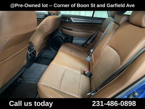Used 2017 Subaru Outback 3.6R Touring AWD/4WD image 27