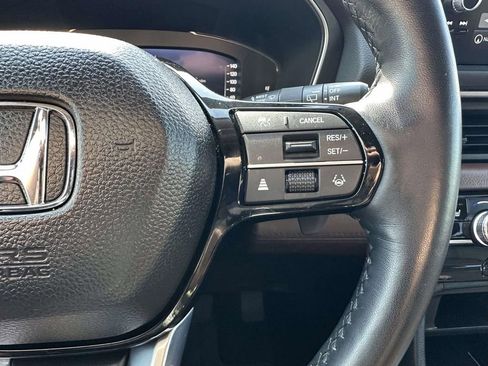 Certified 2025 Honda Pilot Elite image 15