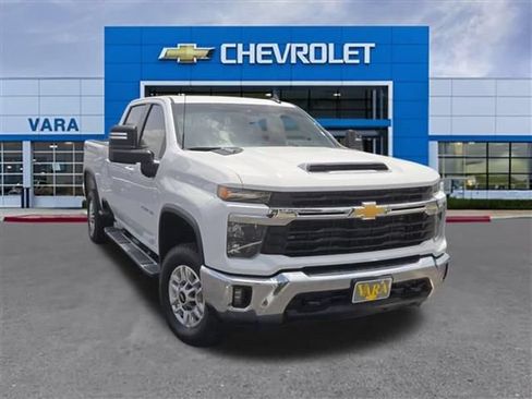 Certified 2025 Chevrolet Silverado 2500 LT w/ Convenience Package AWD/4WD image 1