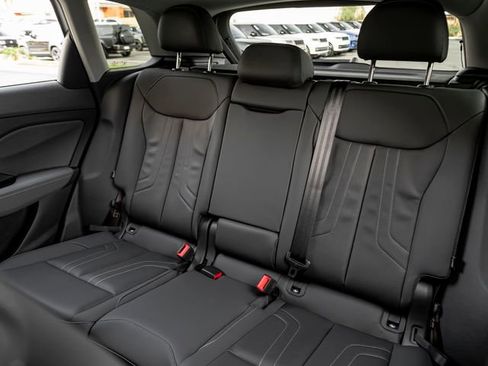 New 2026 Audi Q3 quattro 2.0T AWD/4WD image 28