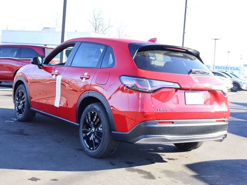 New 2026 Honda HR-V Sport image 2