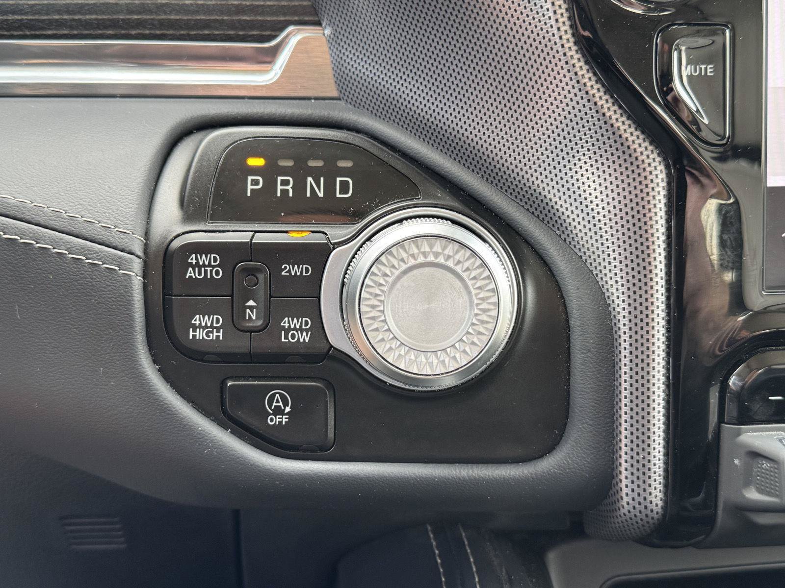 Used 2022 RAM 1500 Limited AWD/4WD image 36