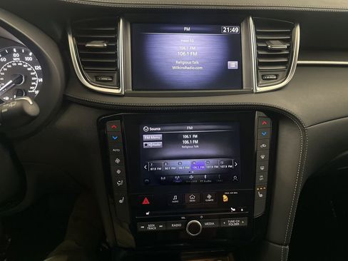 Certified 2023 INFINITI QX50 Luxe image 17